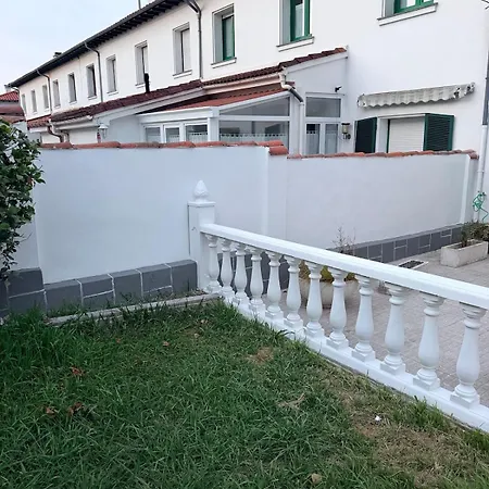 Villa La Mina *